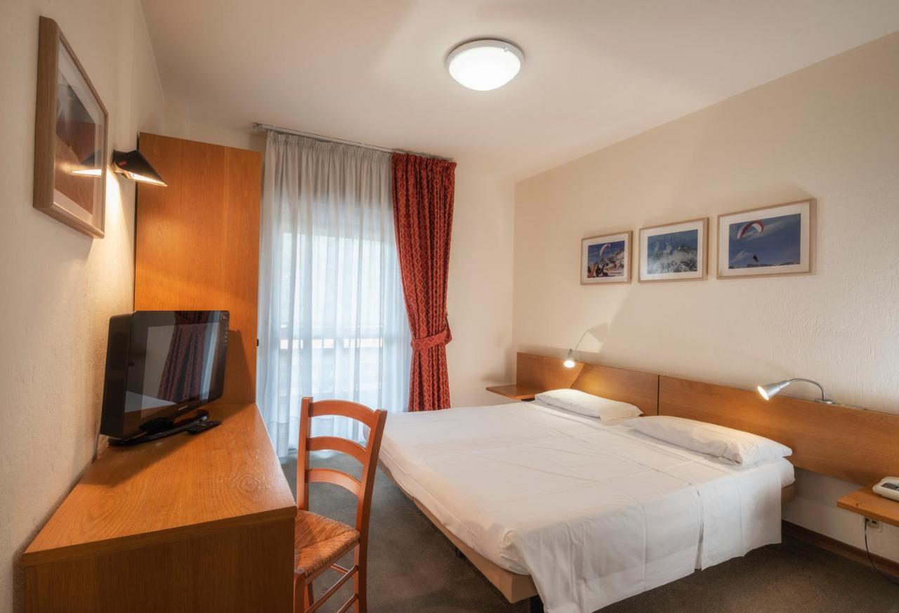 Hotel Rendez Vous Châtillon Buitenkant foto
