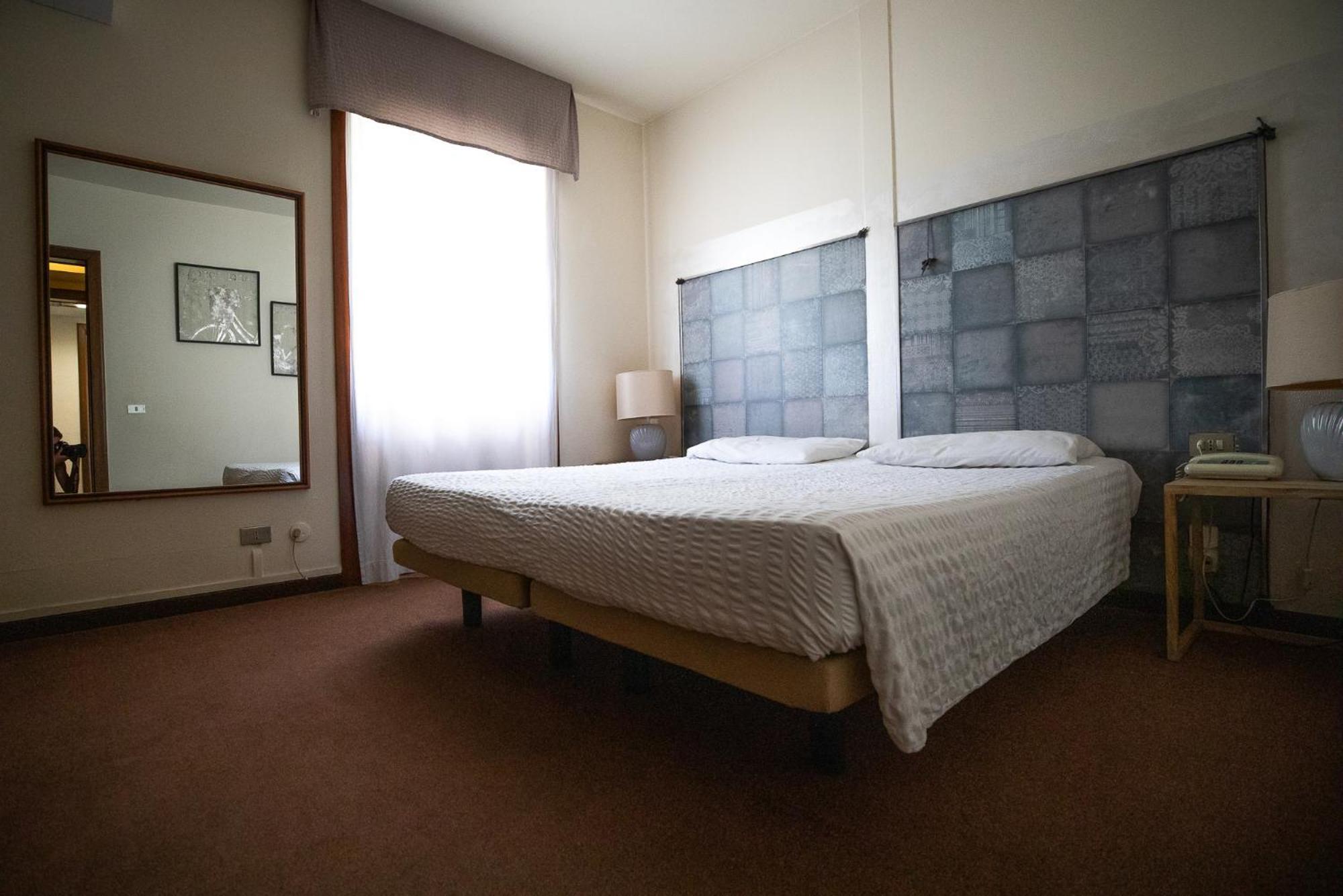 Hotel Rendez Vous Châtillon Buitenkant foto