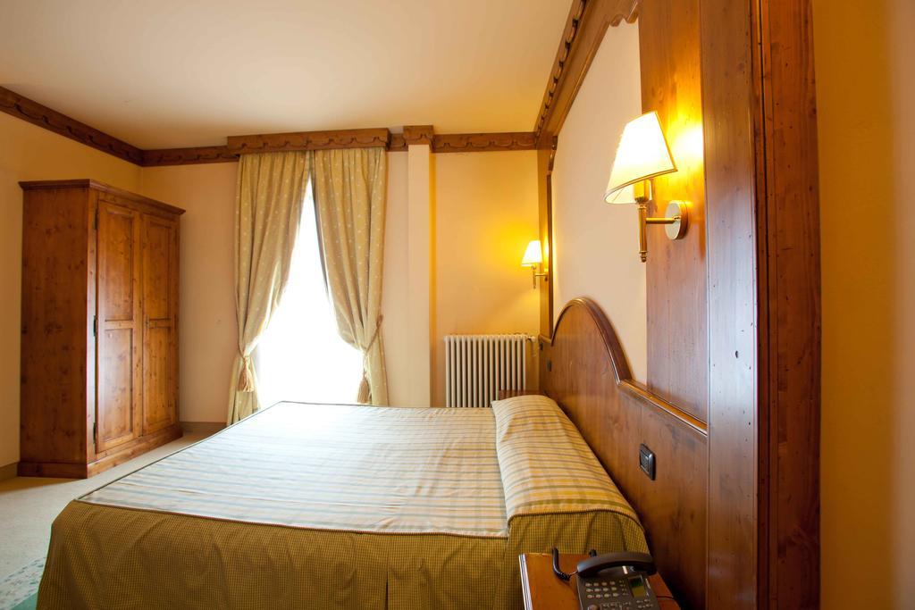 Hotel Rendez Vous Châtillon Kamer foto