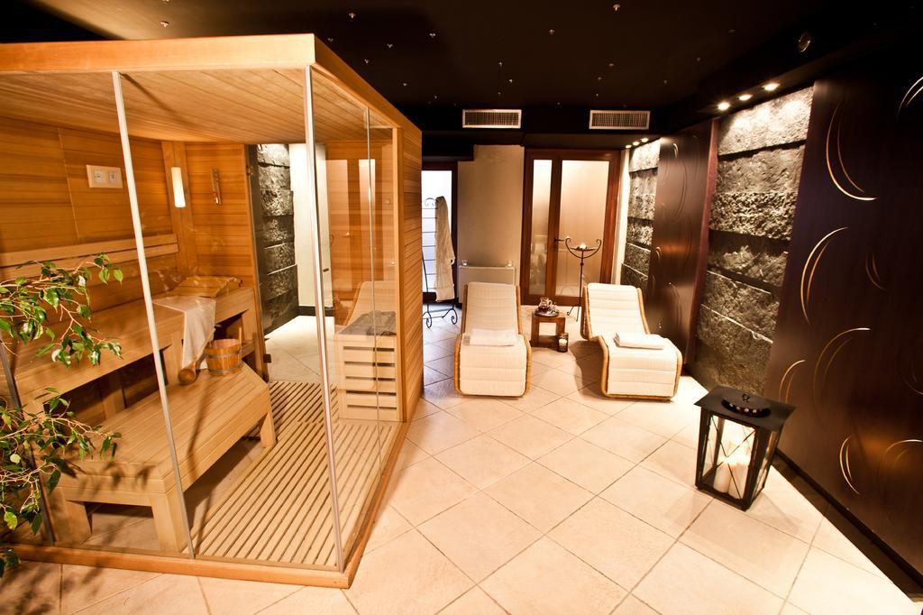 Hotel Rendez Vous Châtillon Buitenkant foto
